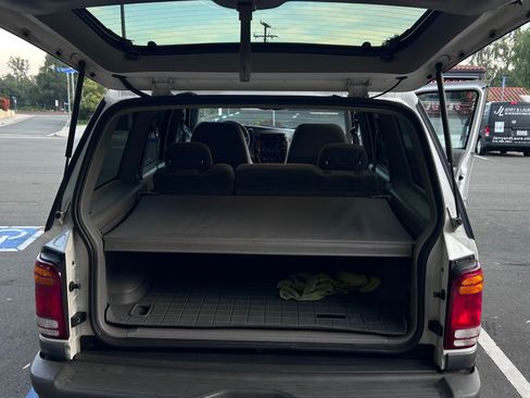 Used 1998 Mercury Mountaineer 2WD V8 image 10