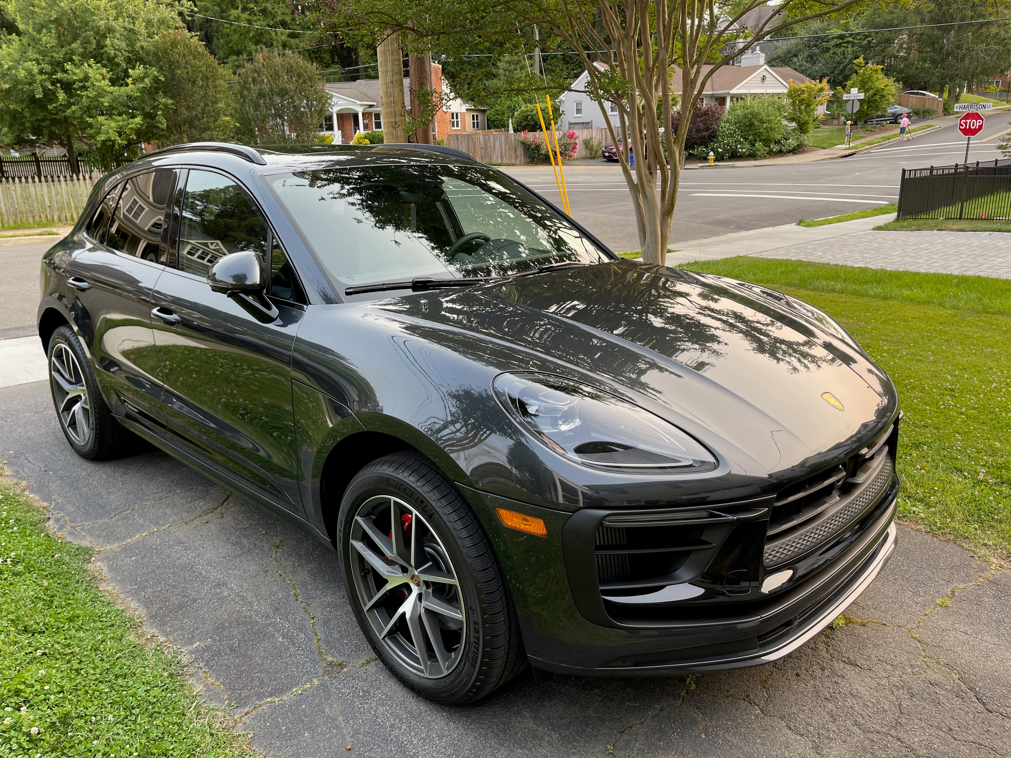 Used 2023 Porsche Macan S AWD/4WD image 7