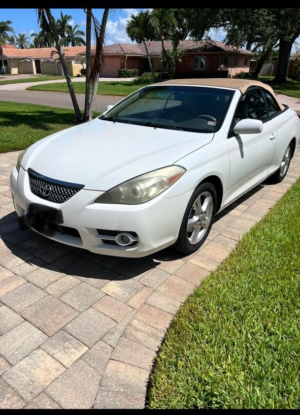 Used 2008 Toyota Solara SLE FWD image 1