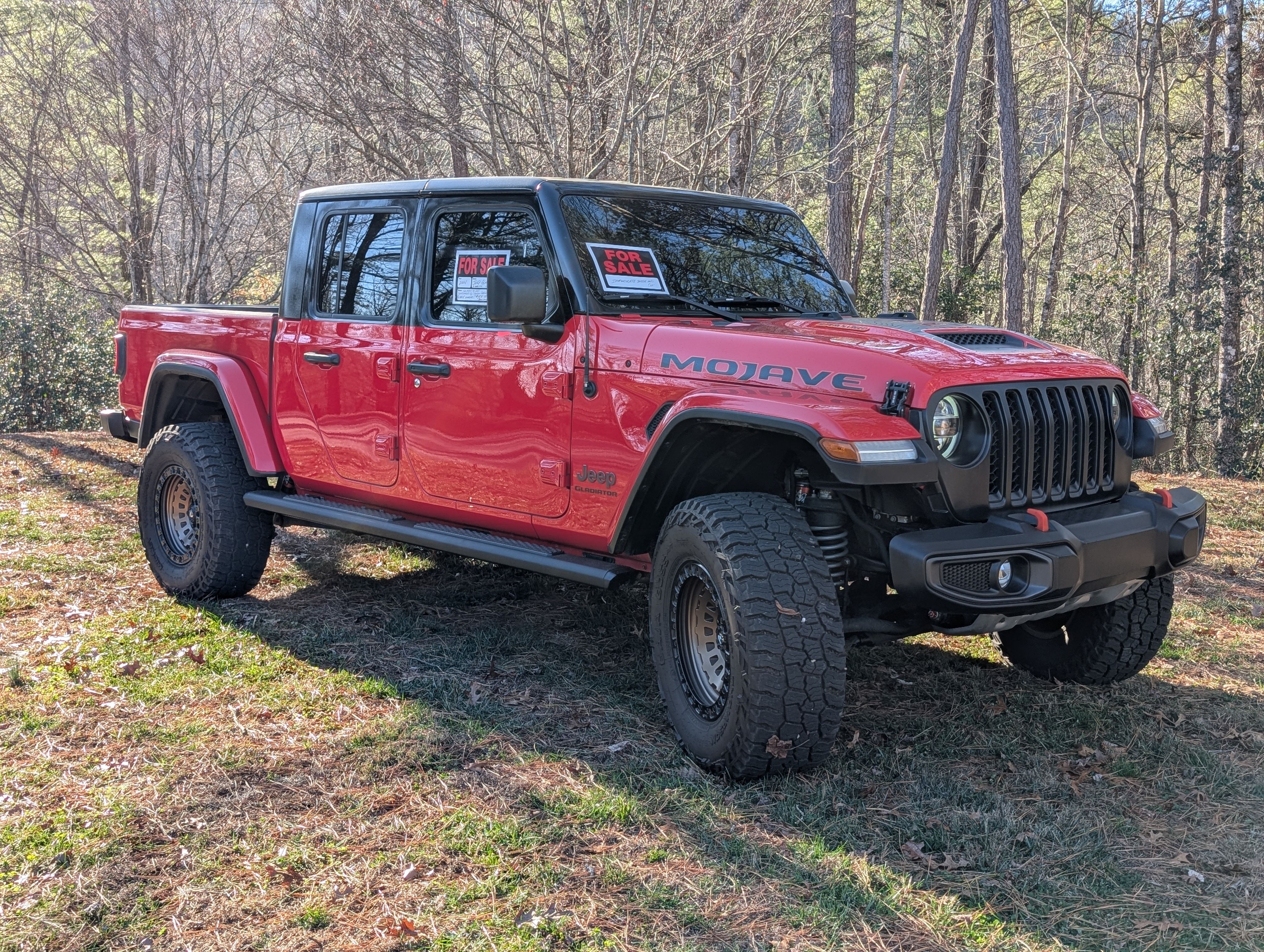 Used 2021 Jeep Gladiator Mojave AWD/4WD image 23
