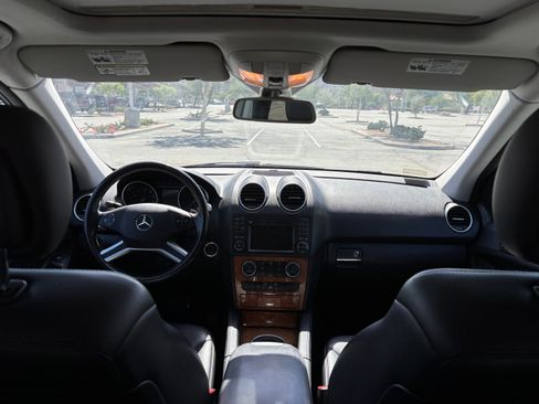 Used 2009 Mercedes-Benz ML 350 4MATIC image 18