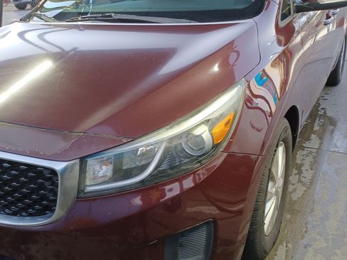 Used 2016 Kia Sedona LX w/ Option Group 020 image 1