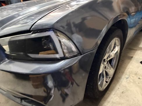 Used 2012 Dodge Charger SE image 8