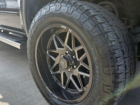 Used 2016 GMC Sierra 1500 SLE w/ SLE Value Package image 31