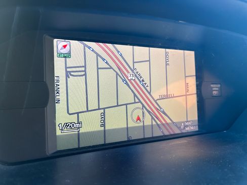 Used 2011 Honda Odyssey Touring image 15