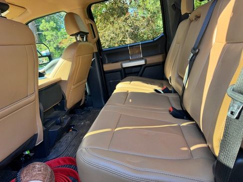 Used 2022 Ford F250 Lariat w/ Tremor Off-Road Package AWD/4WD image 14