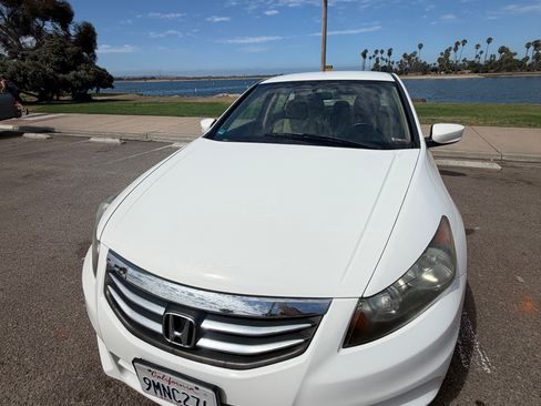 Used 2012 Honda Accord LX image 21