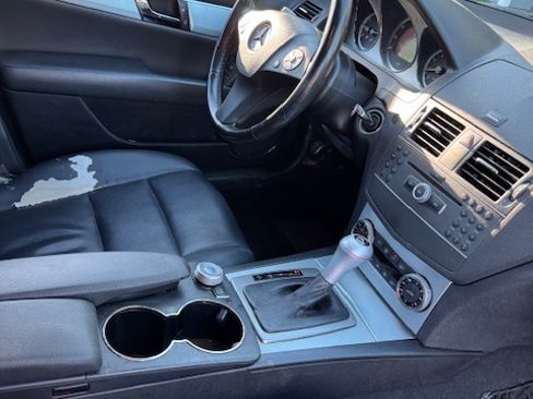 Used 2011 Mercedes-Benz C 300 Sedan image 22