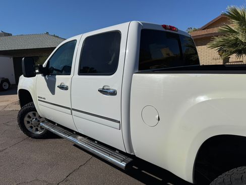Used 2013 GMC Sierra 3500 SLE w/ HD SLE Premium Package image 13