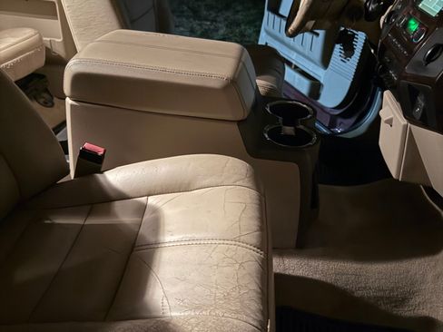 Used 2009 Ford F350 FX4 image 13