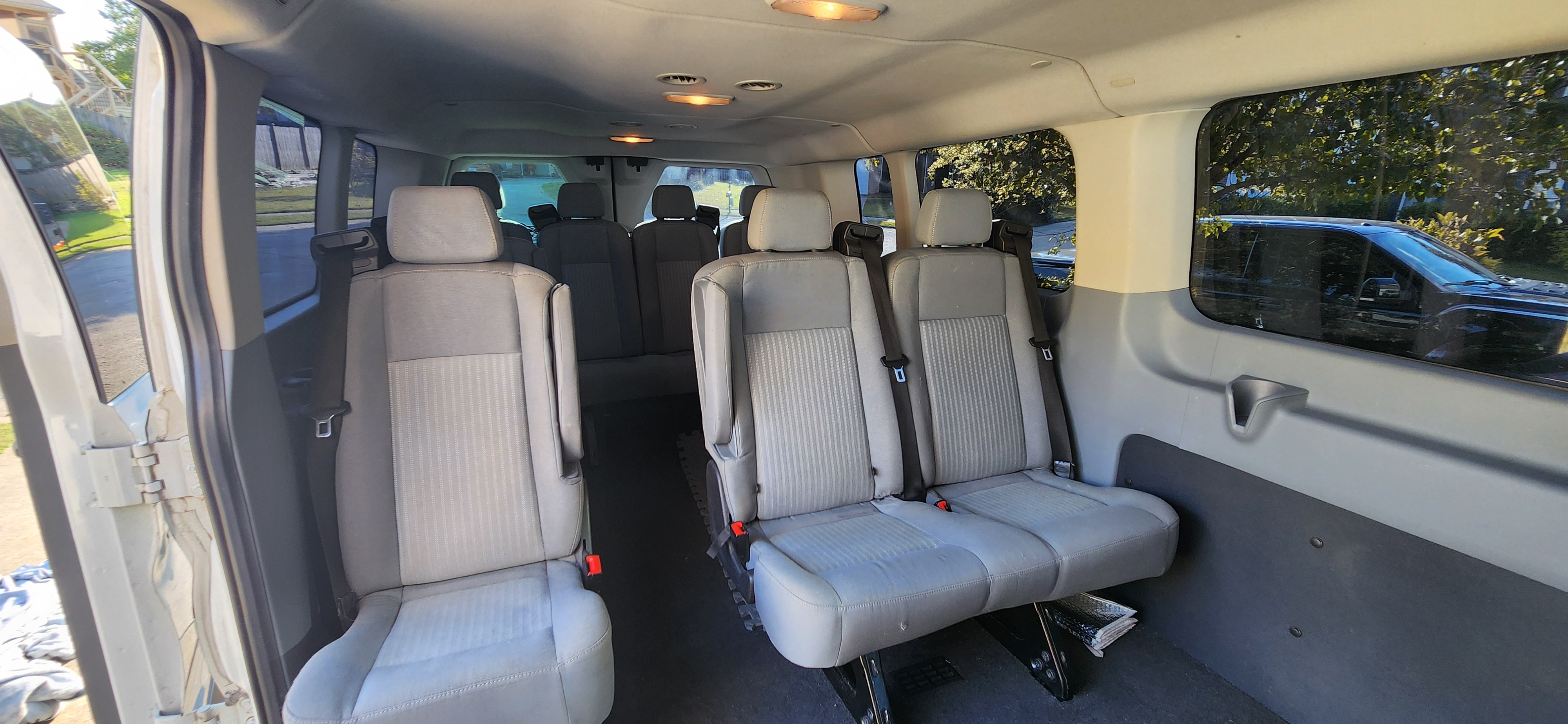 Used 2017 Ford Transit 350 XLT RWD image 14