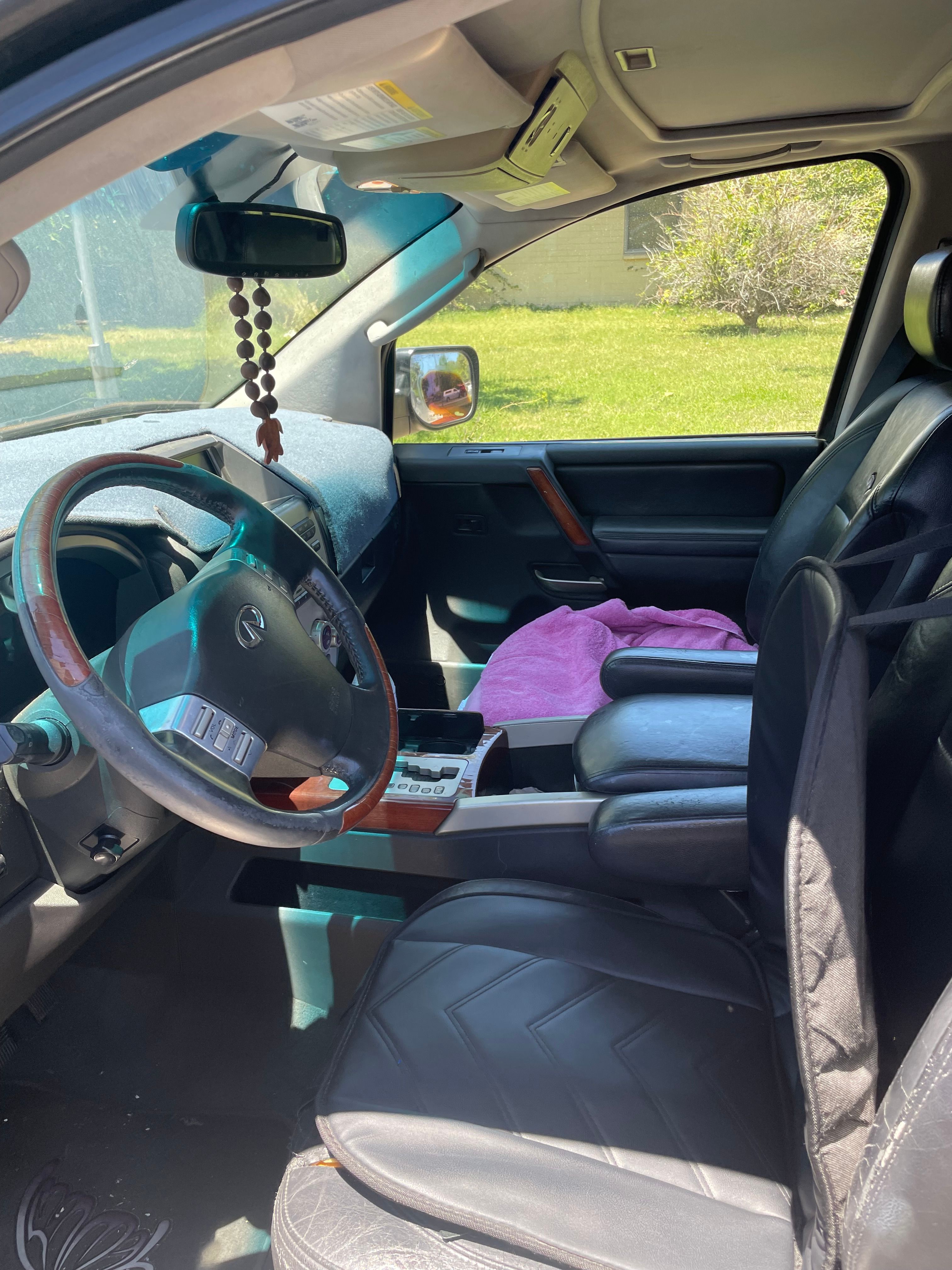 Used 2007 INFINITI QX56 4WD image 2