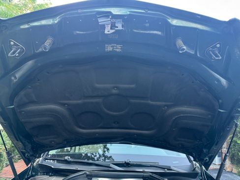 Used 2011 Mercedes-Benz GLK 350 2WD image 32