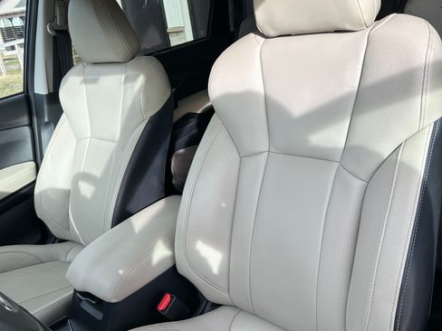 Used 2023 Subaru Ascent Limited w/ Technology Package image 13