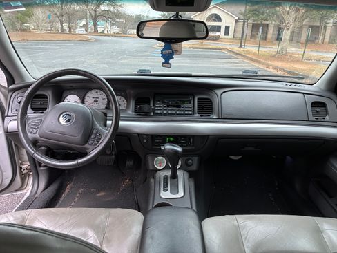 Used 2004 Mercury Marauder image 10