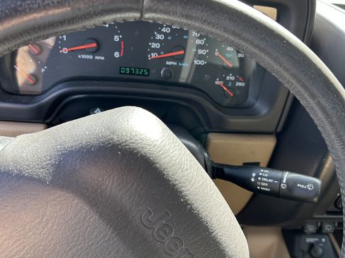 Used 2001 Jeep Wrangler Sahara image 8