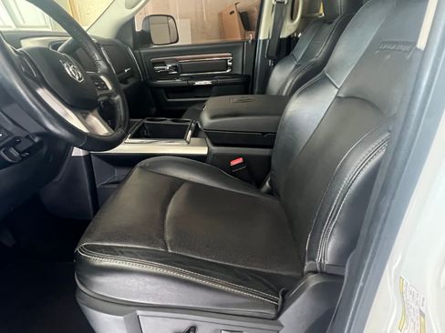 Used 2014 RAM 2500 Laramie AWD/4WD image 8