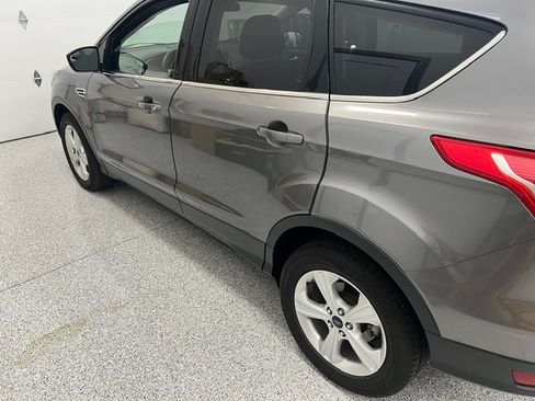 Used 2014 Ford Escape SE w/ Equipment Group 201A FWD image 5