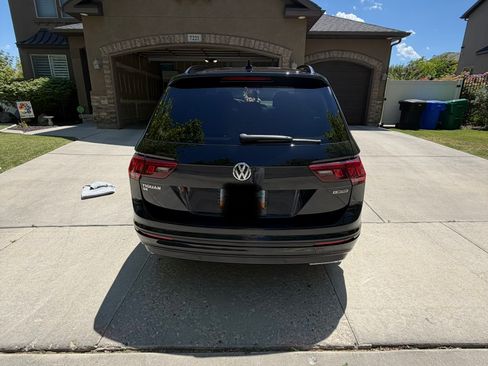 Used 2021 Volkswagen Tiguan SE R-Line AWD/4WD image 5