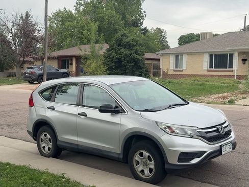 Used 2016 Honda CR-V LX image 11