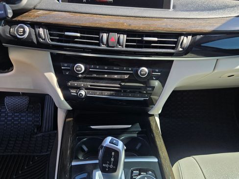 Used 2015 BMW X5 sDrive35i image 10