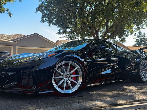 Used 2024 Chevrolet Corvette Z06 w/ Stealth Interior Trim Package image 8