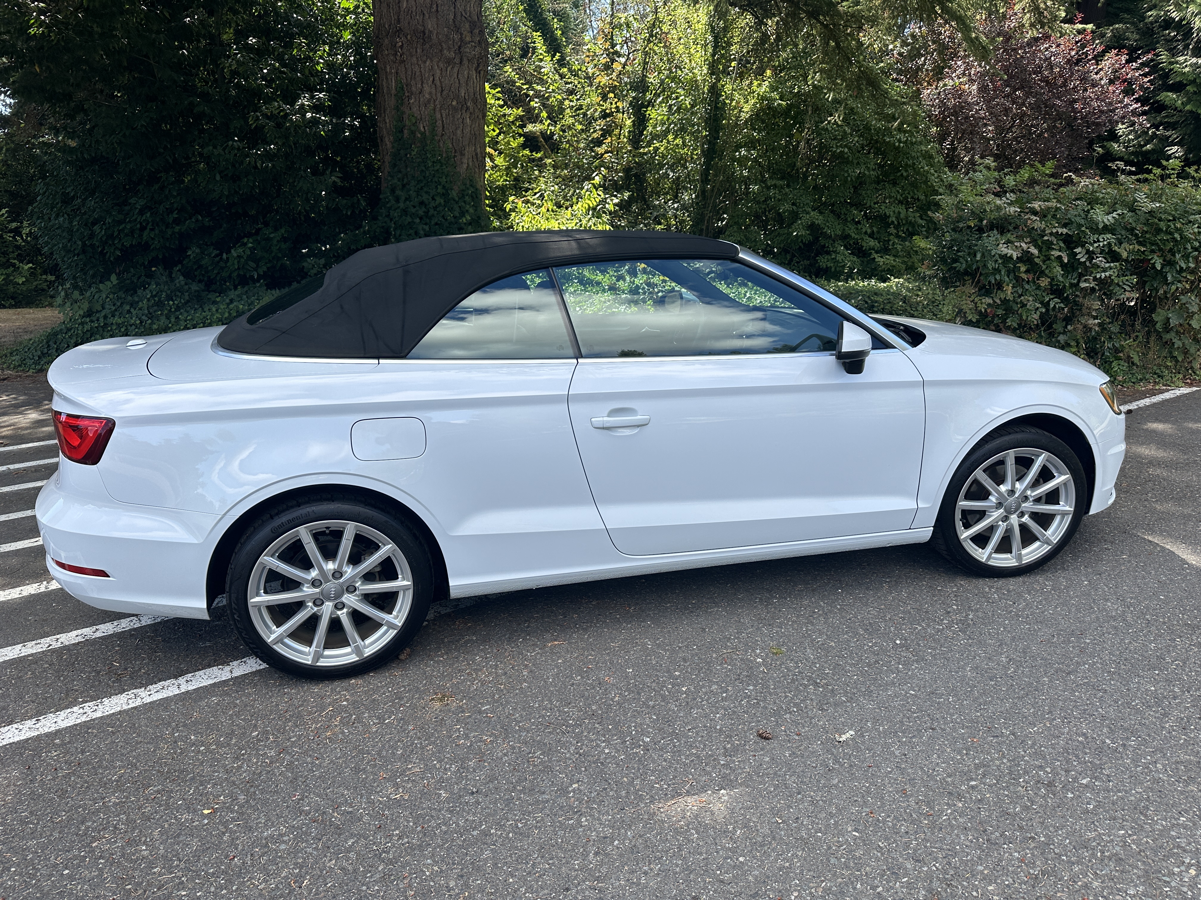 Used 2015 Audi A3 1.8T Premium w/ Driver Assistance Package FWD image 1