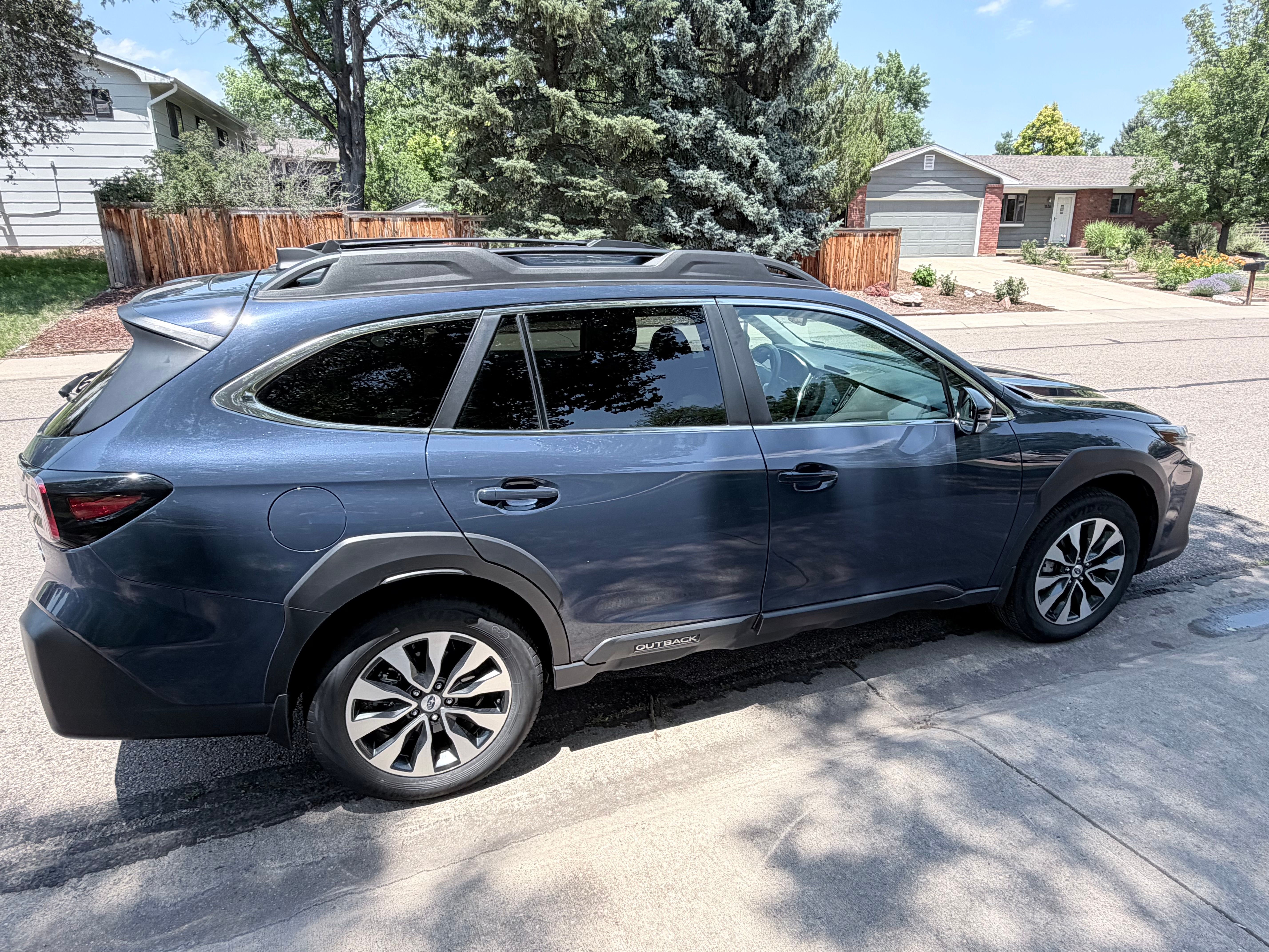 Used 2024 Subaru Outback Limited XT AWD/4WD image 2