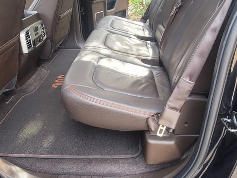 Used 2017 Ford F150 King Ranch w/ Equipment Group 601A Luxury image 9