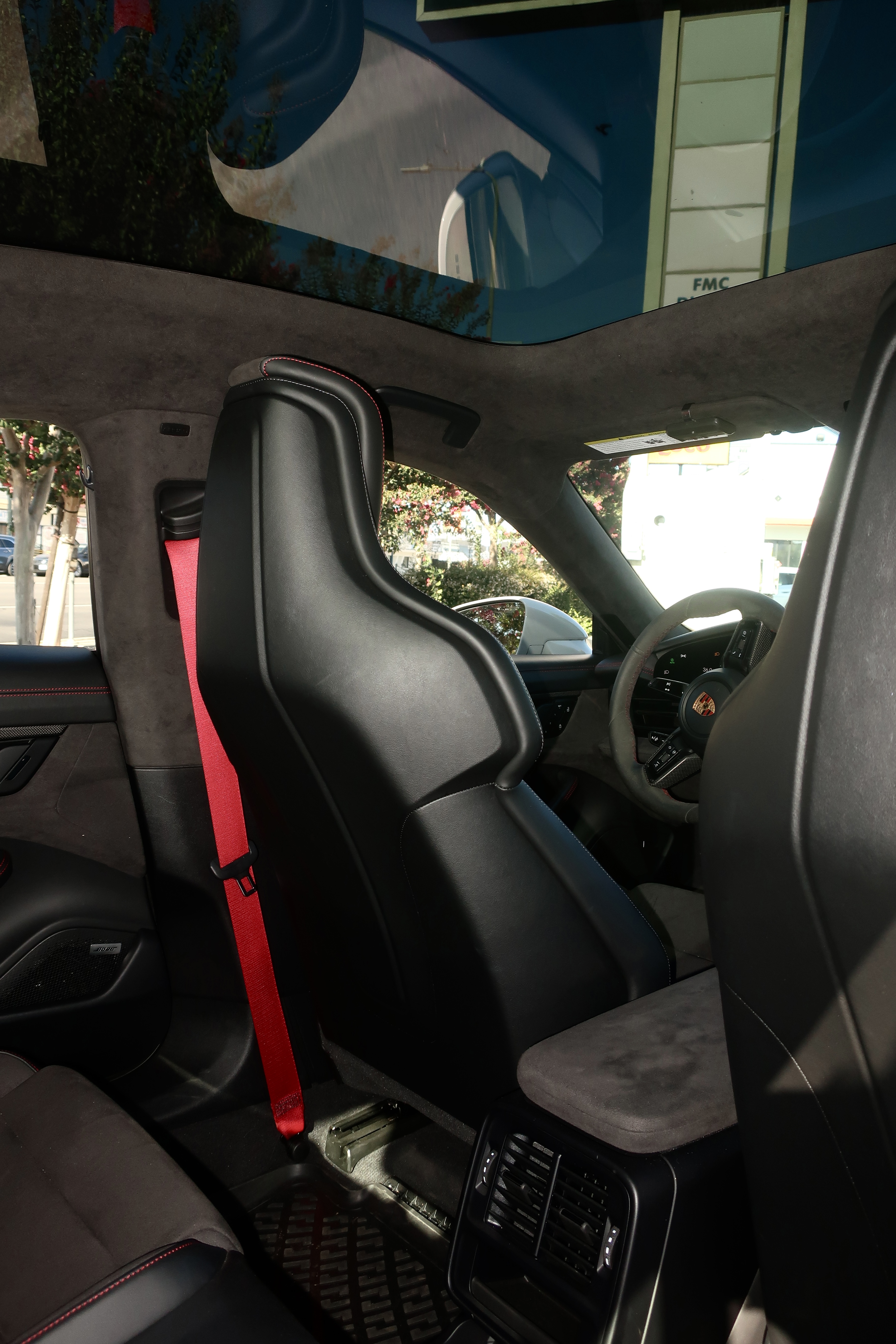 Used 2022 Porsche Taycan GTS AWD/4WD image 20