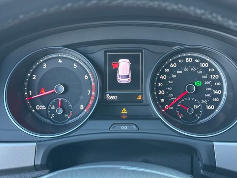 Used 2018 Volkswagen Atlas SE image 13