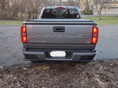 Used 2022 Chevrolet Colorado LT w/ Luxury Package image 11