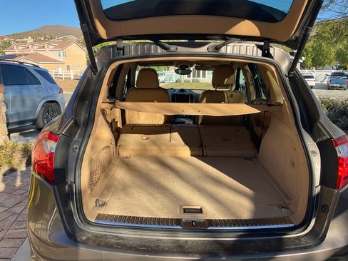 Used 2014 Porsche Cayenne S image 9