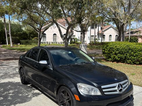Used 2009 Mercedes-Benz C 350 Sport image 9
