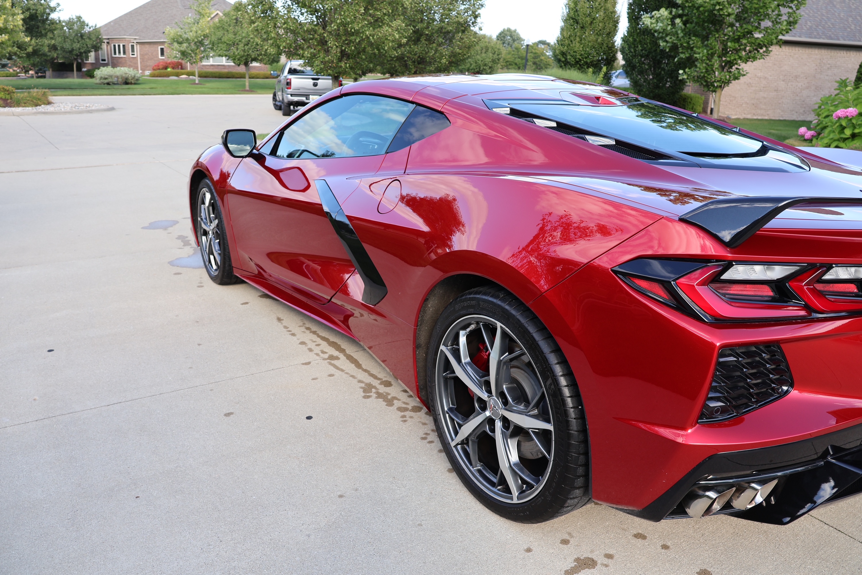 Used 2021 Chevrolet Corvette Stingray Preferred Cpe w/ Z51 Performance Package RWD image 11