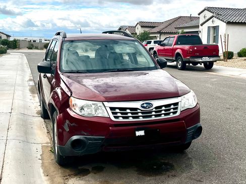 Used 2013 Subaru Forester 2.5X w/ Alloy Wheel Pkg image 4