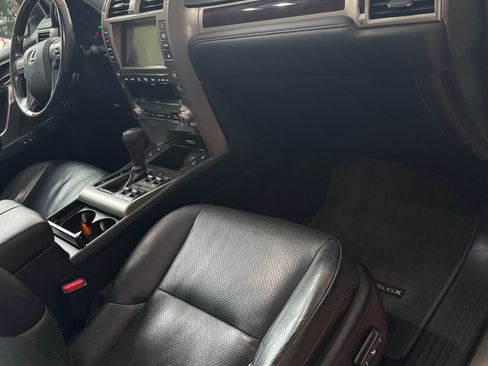 Used 2014 Lexus GX 460 Luxury AWD/4WD image 29