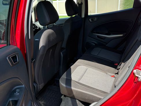 Used 2020 Ford EcoSport SE FWD image 8