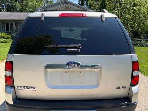 Used 2008 Ford Explorer XLT AWD/4WD image 12