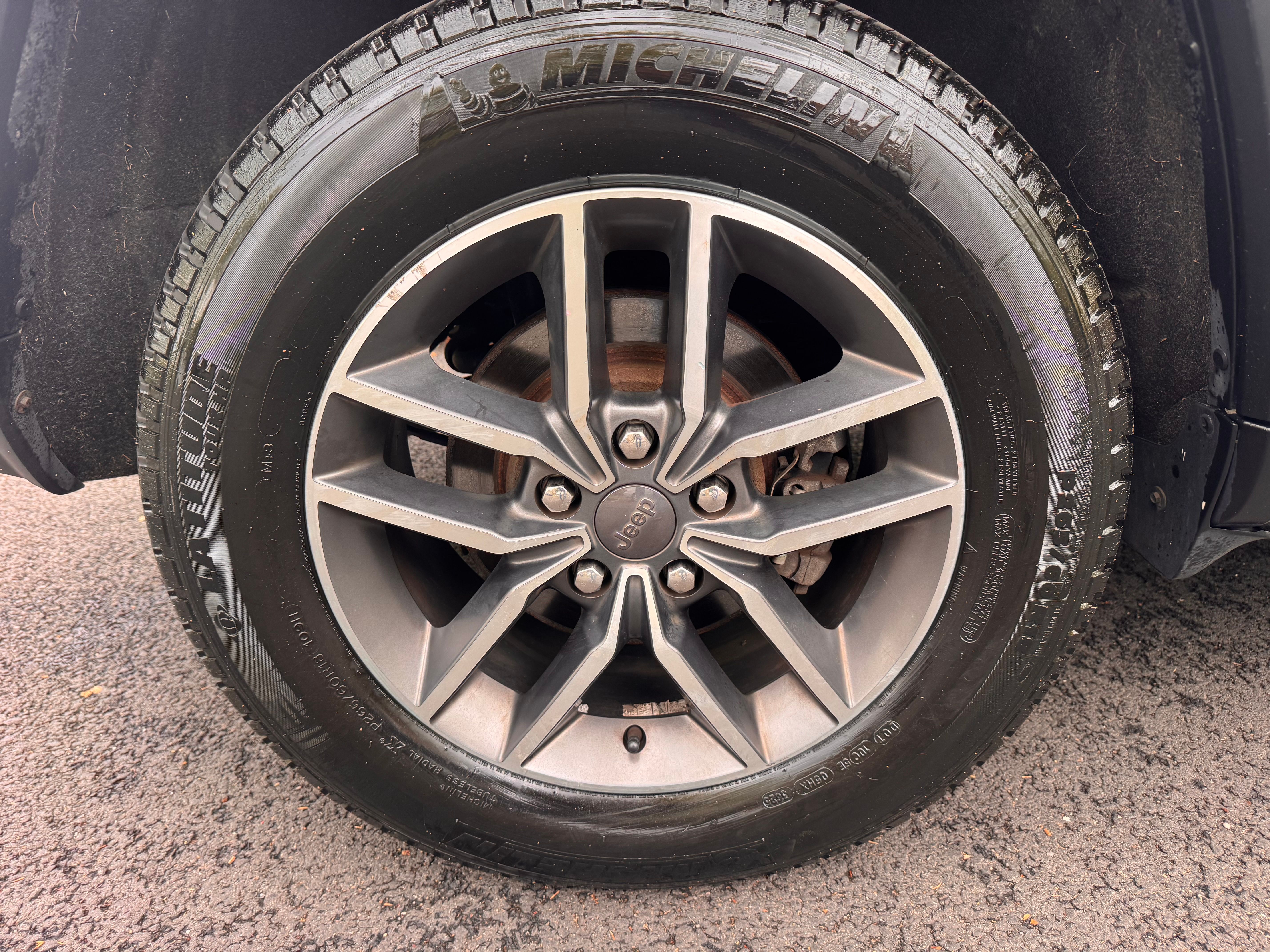 Used 2020 Jeep Grand Cherokee Limited w/ Premium Lighting Group AWD/4WD image 12