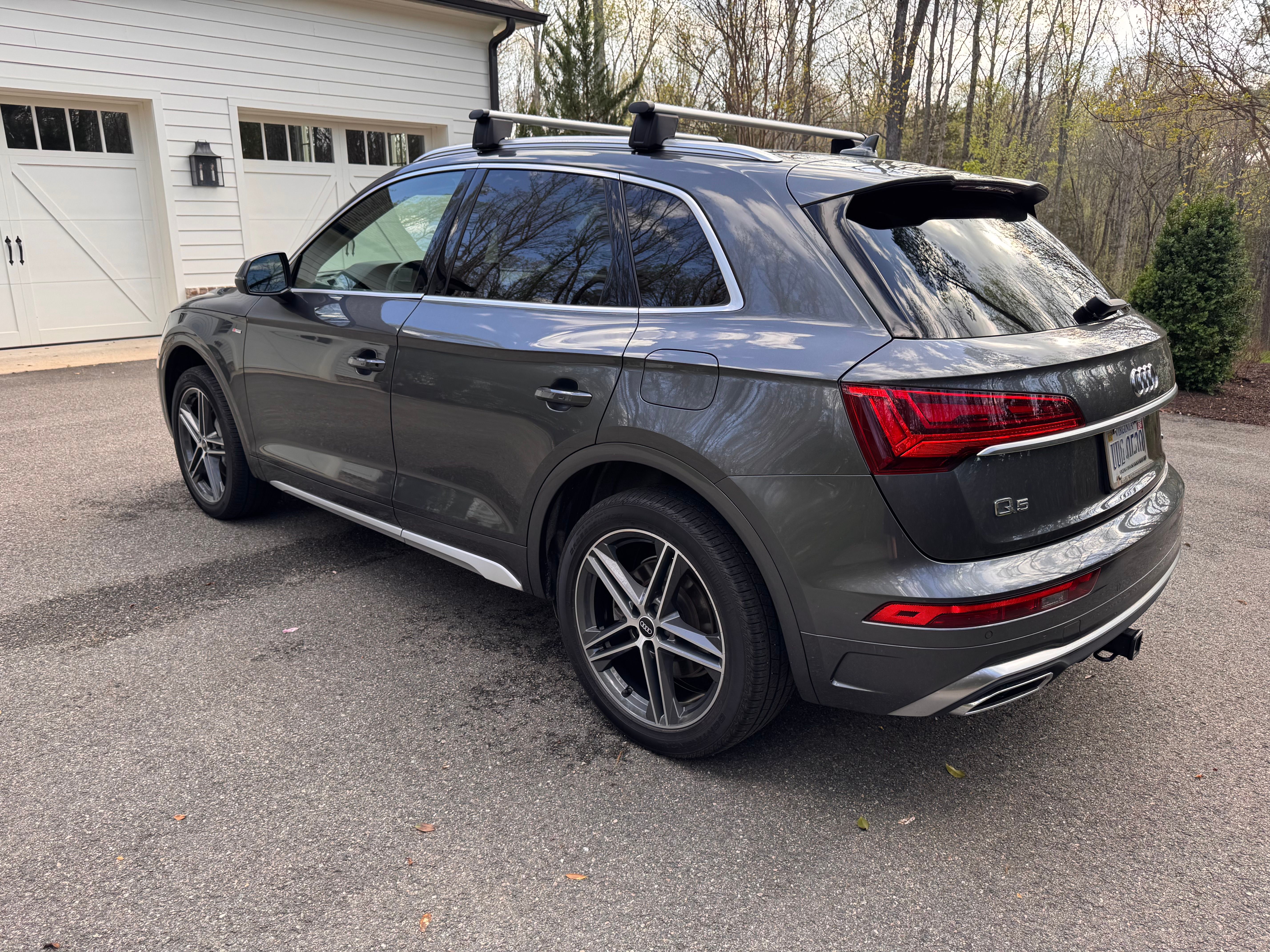 Used 2021 Audi Q5 e Premium Plus w/ Premium Plus Package AWD/4WD image 5