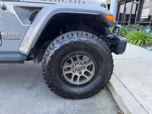 Used 2023 Jeep Wrangler Unlimited Rubicon 392 image 16