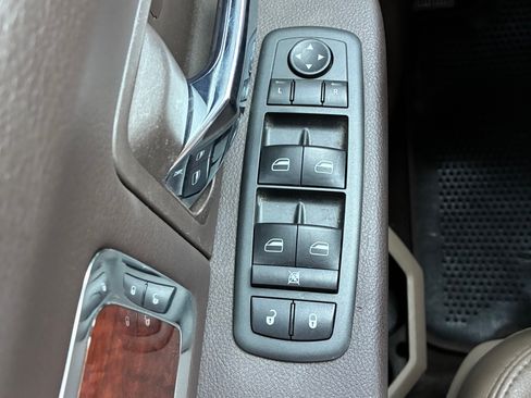 Used 2011 RAM 2500 Laramie AWD/4WD image 17