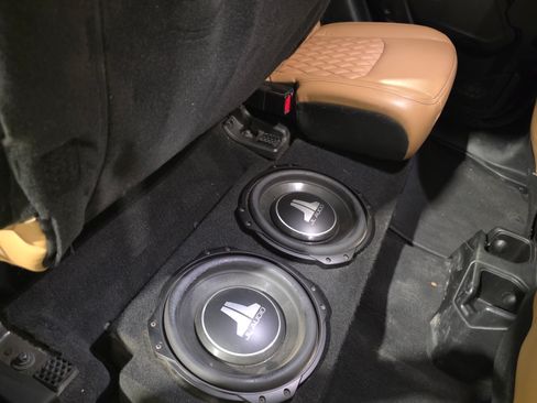 Used 2020 Jeep Gladiator Sport w/ Quick Order Package 24S image 21