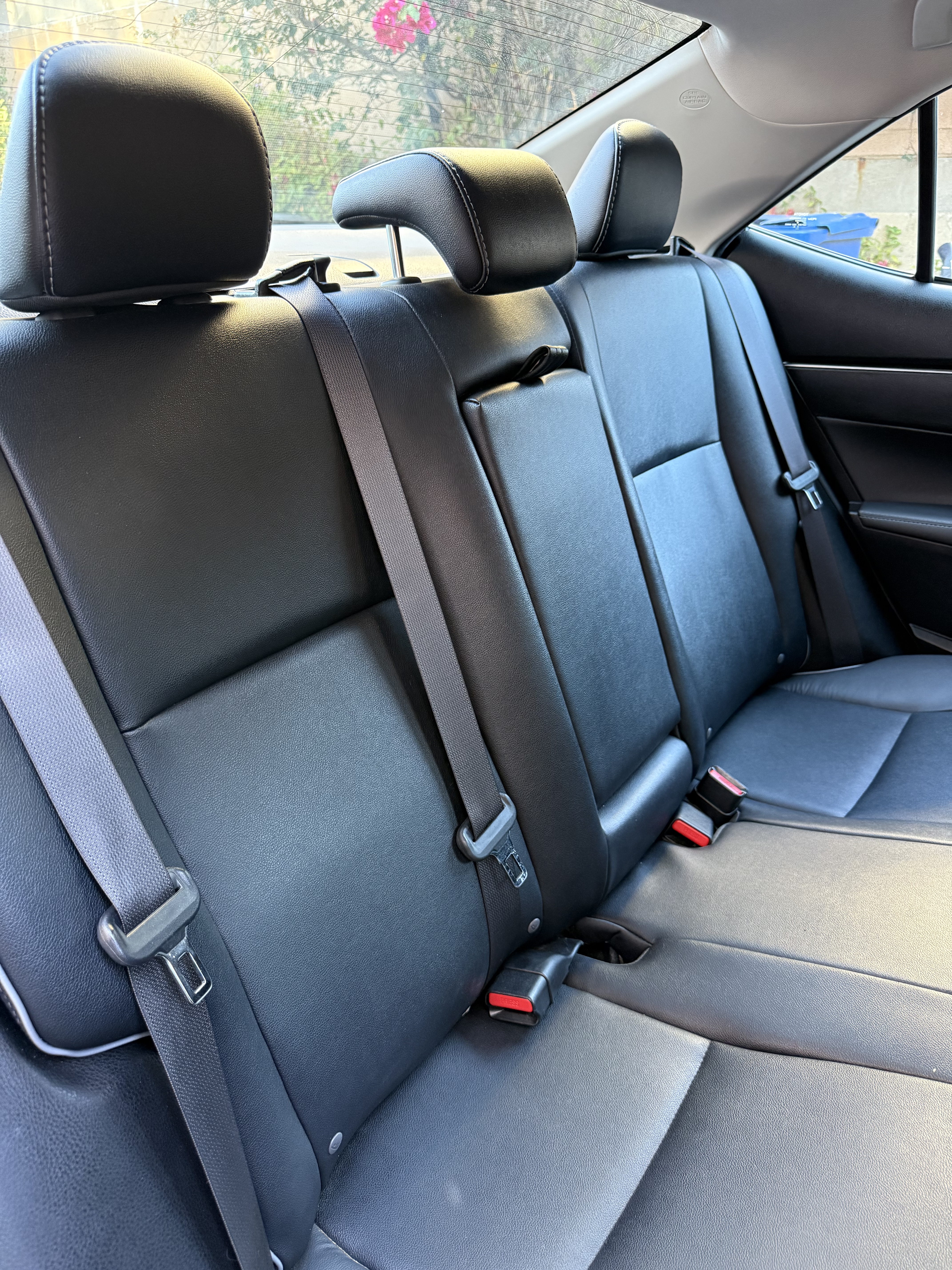 Used 2019 Toyota Corolla XLE w/ Protection Package FWD image 18