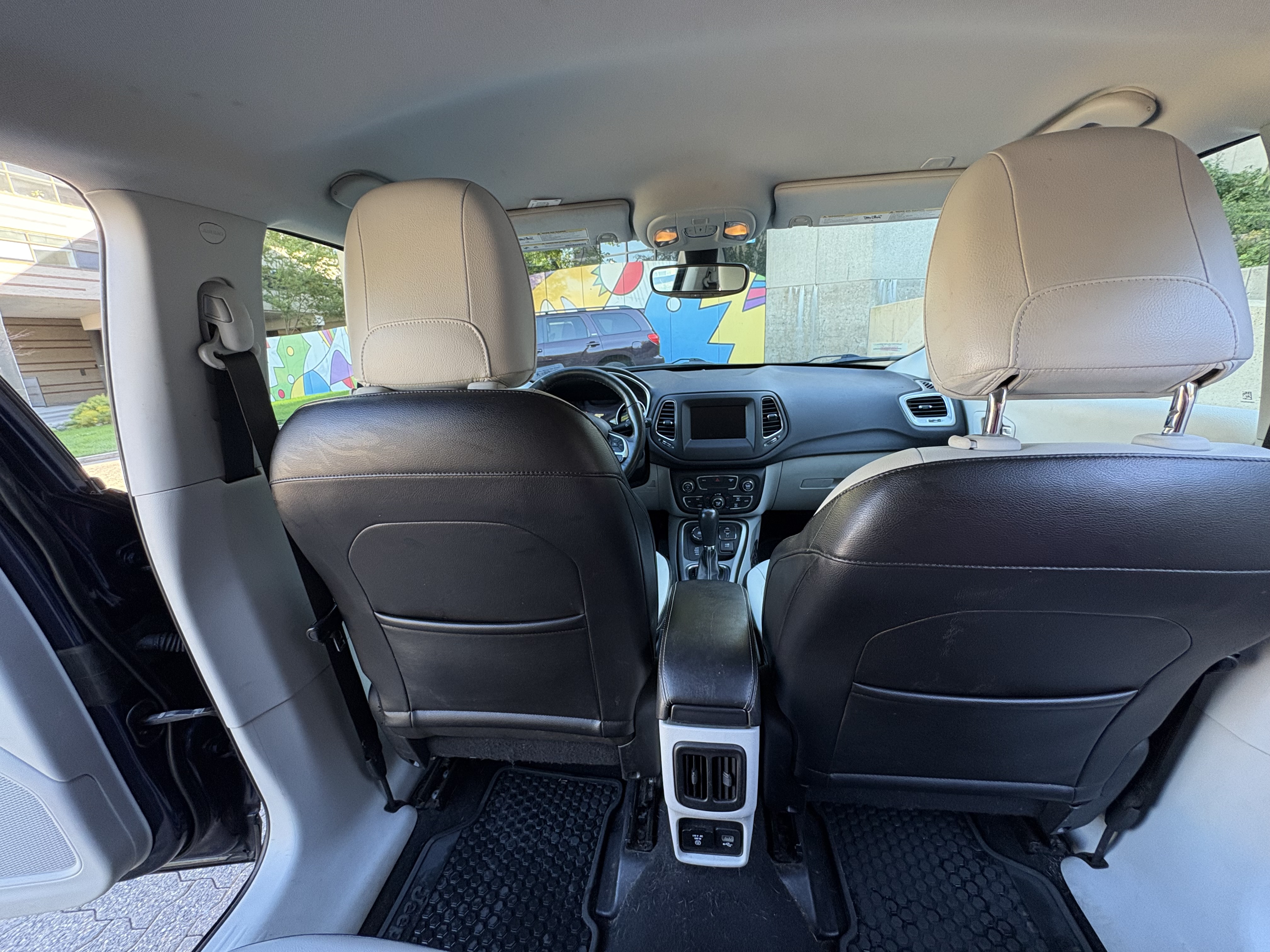 Used 2018 Jeep Compass Latitude w/ Popular Equipment Group AWD/4WD image 14