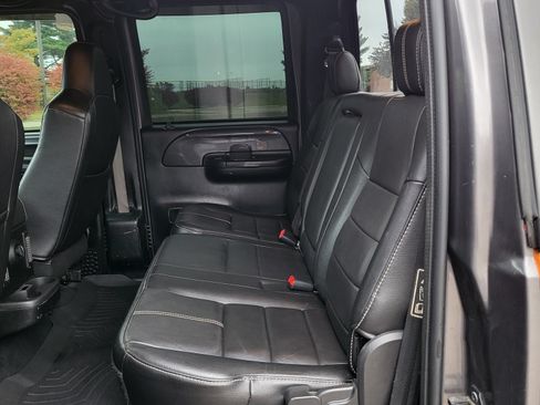 Used 2003 Ford F350 Lariat image 17