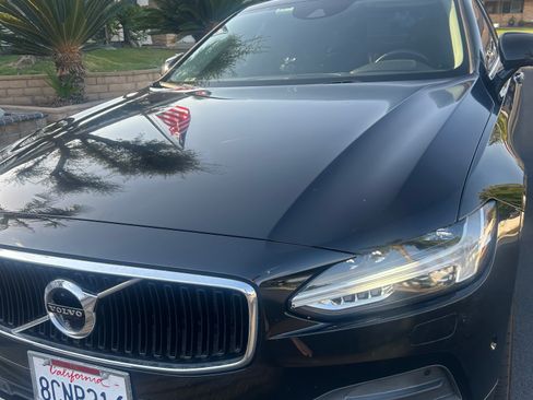 Used 2018 Volvo S90 T6 Momentum w/ Convenience Package AWD/4WD image 10