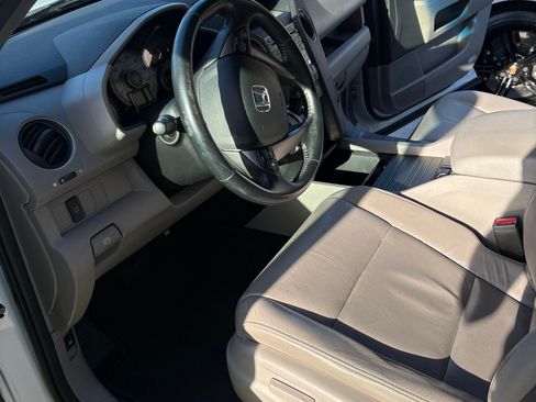 Used 2011 Honda Pilot EX-L image 11