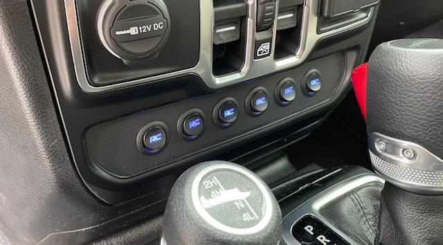 Used 2020 Jeep Gladiator Sport w/ Quick Order Package 24S AWD/4WD image 20